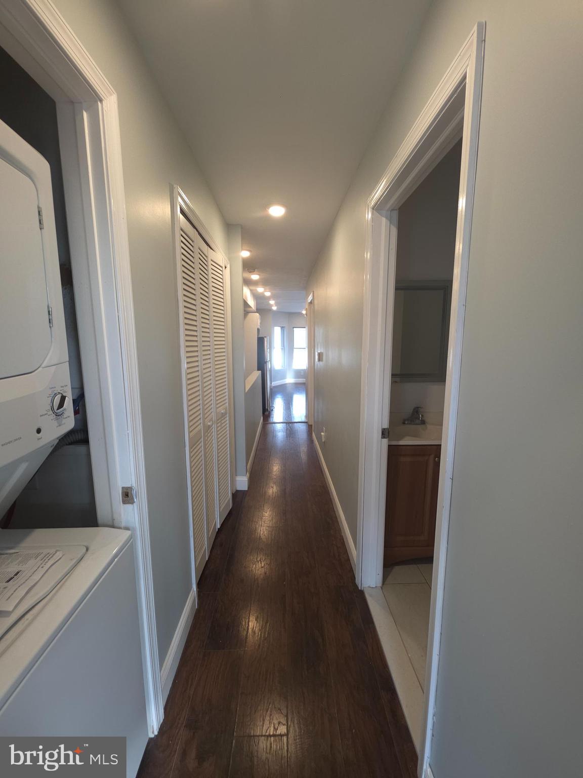 1135 W SOMERSET STREET 2