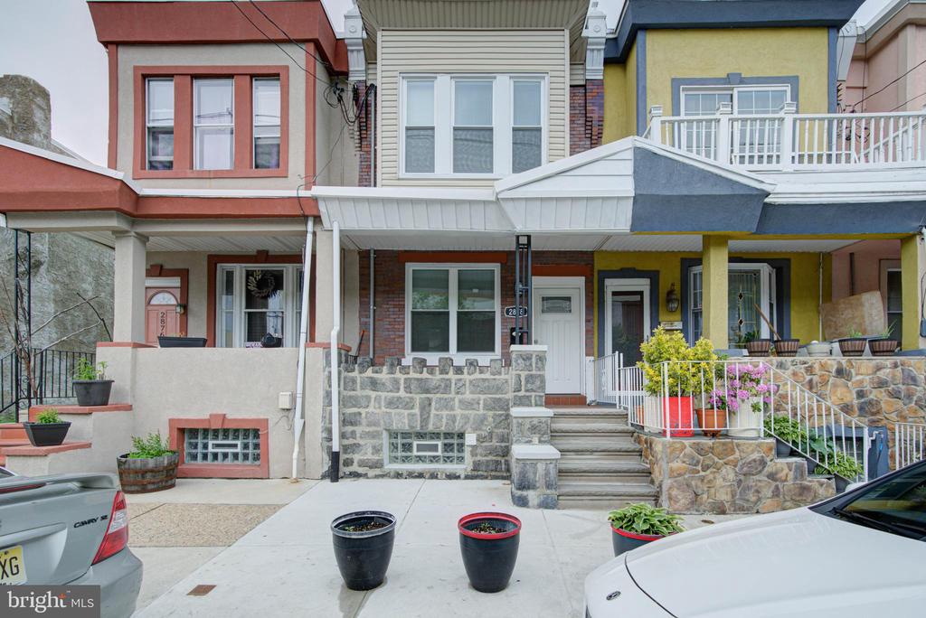 2878 CEDAR STREET