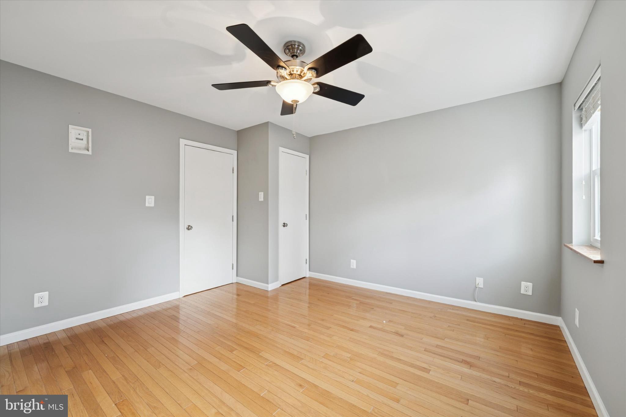 1039 S CLEVELAND STREET