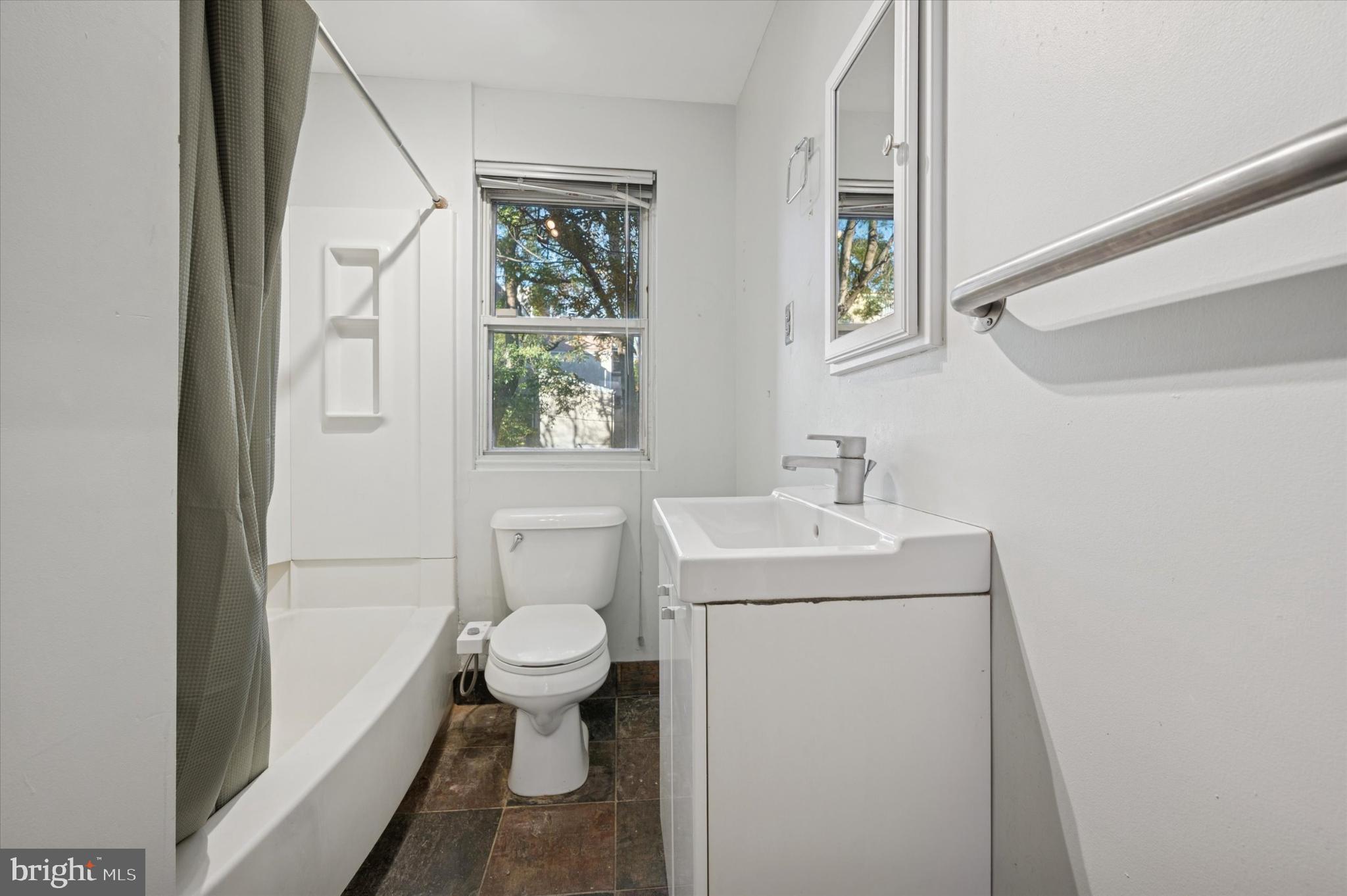 1000 N RANDOLPH STREET