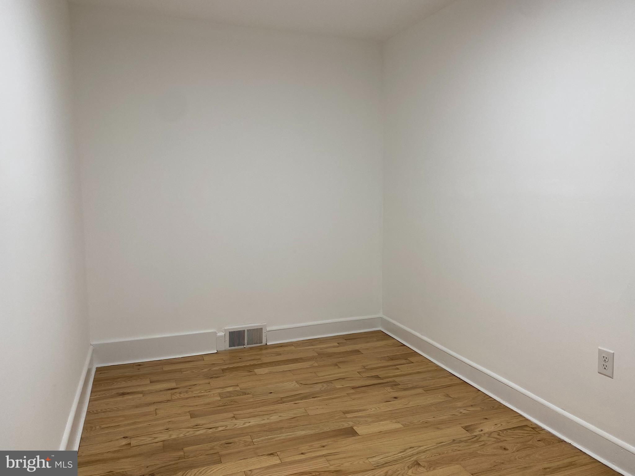 1936 MCCLELLAN STREET