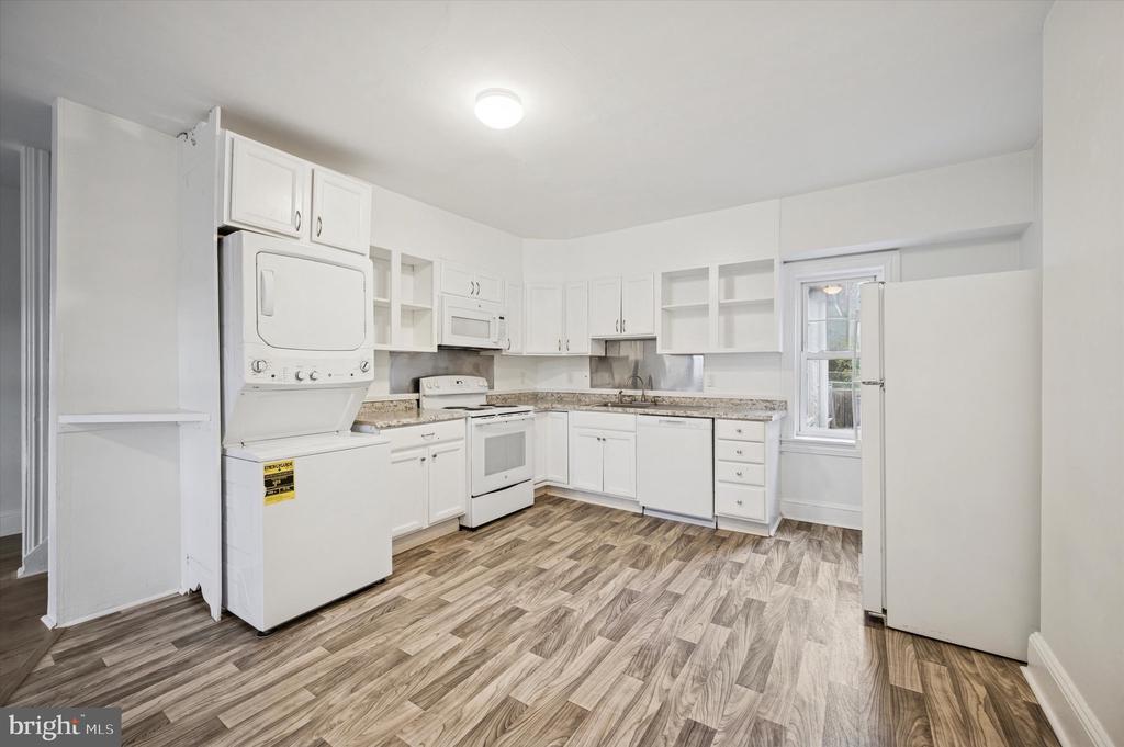 4645 UMBRIA STREET 3