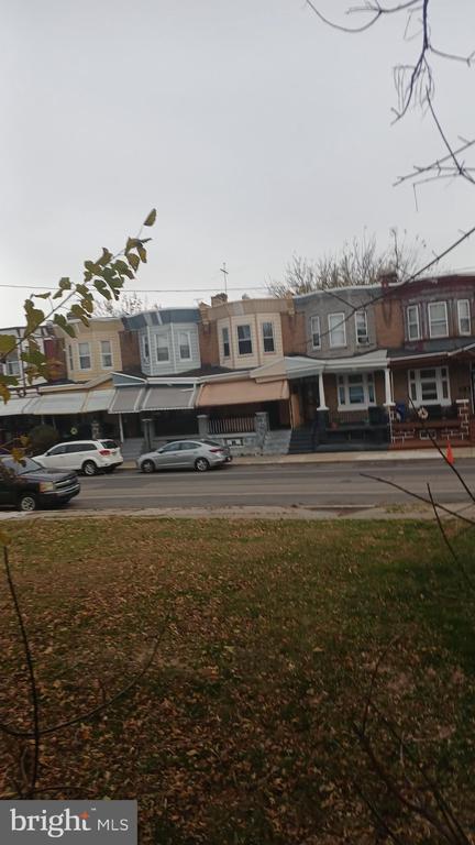 3814 N 10TH STREET