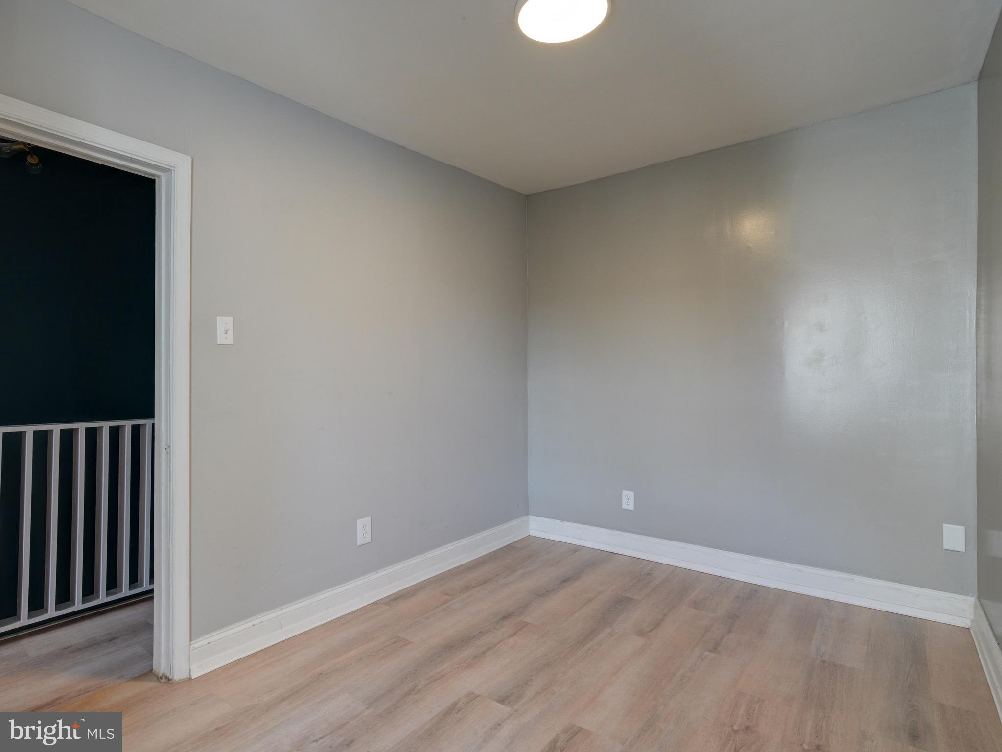 3258 LIVINGSTON STREET