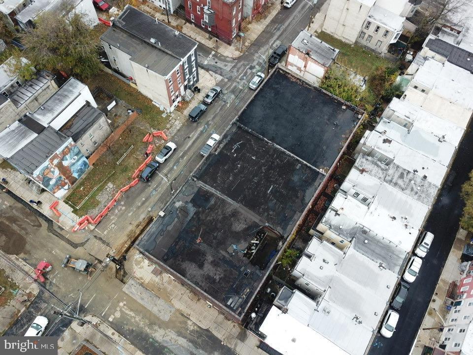 2001 N 19TH STREET 17