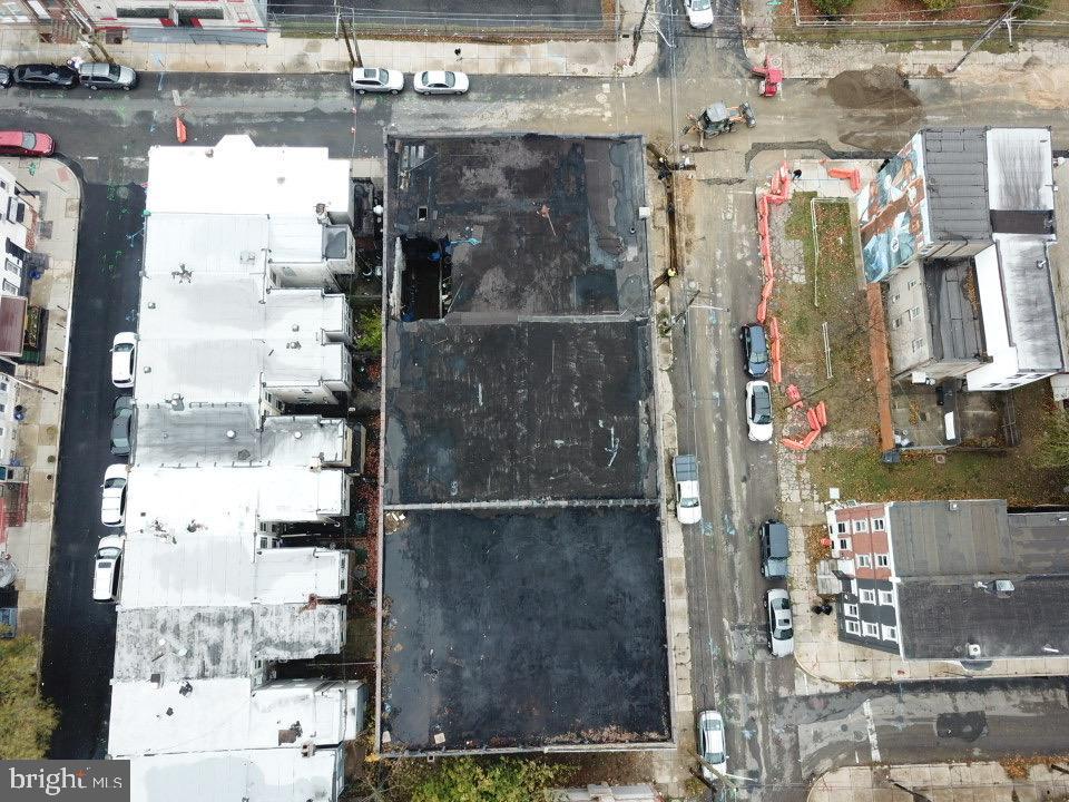 2001 N 19TH STREET 17