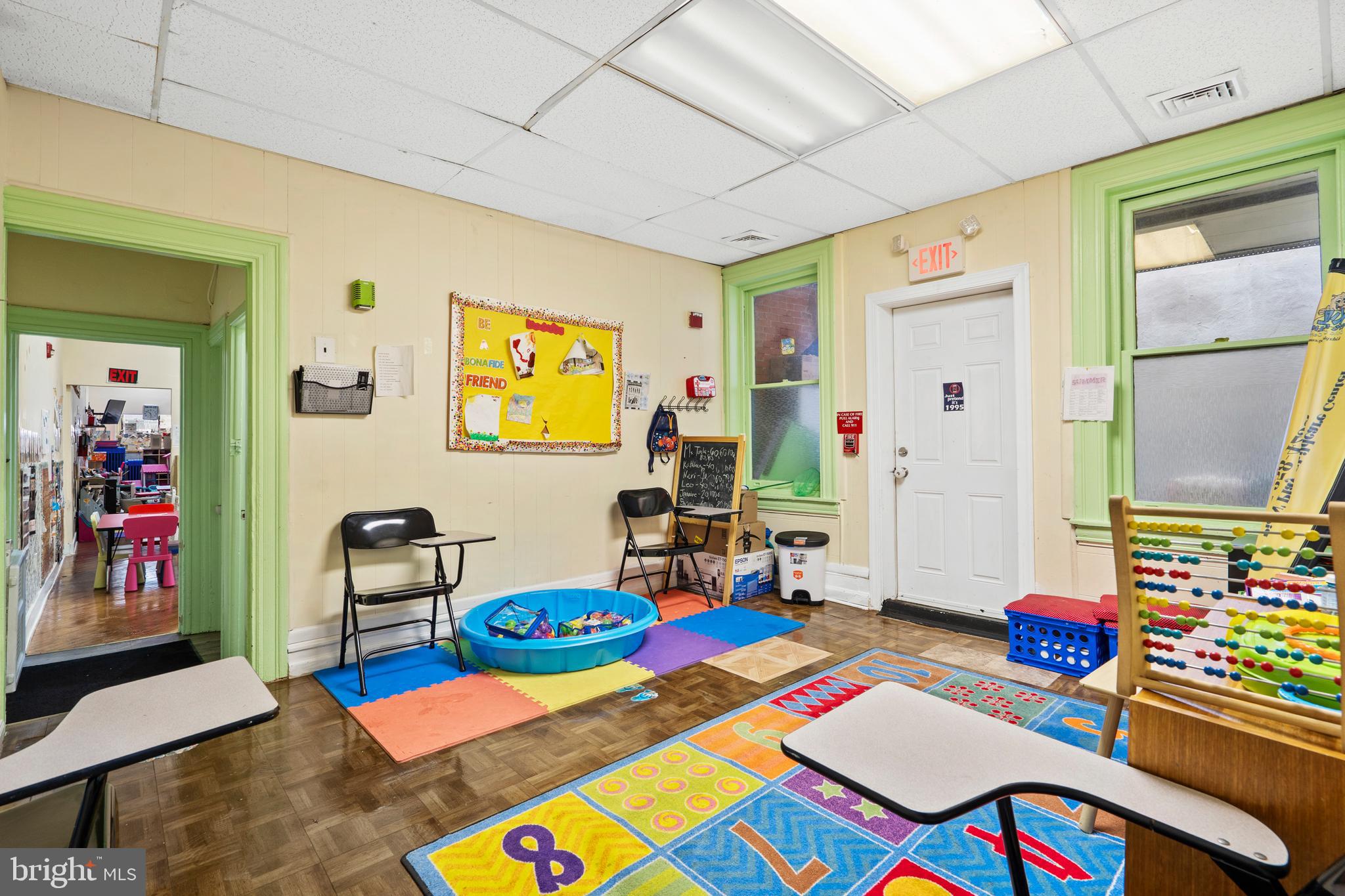 4830 LONGSHORE AVENUE