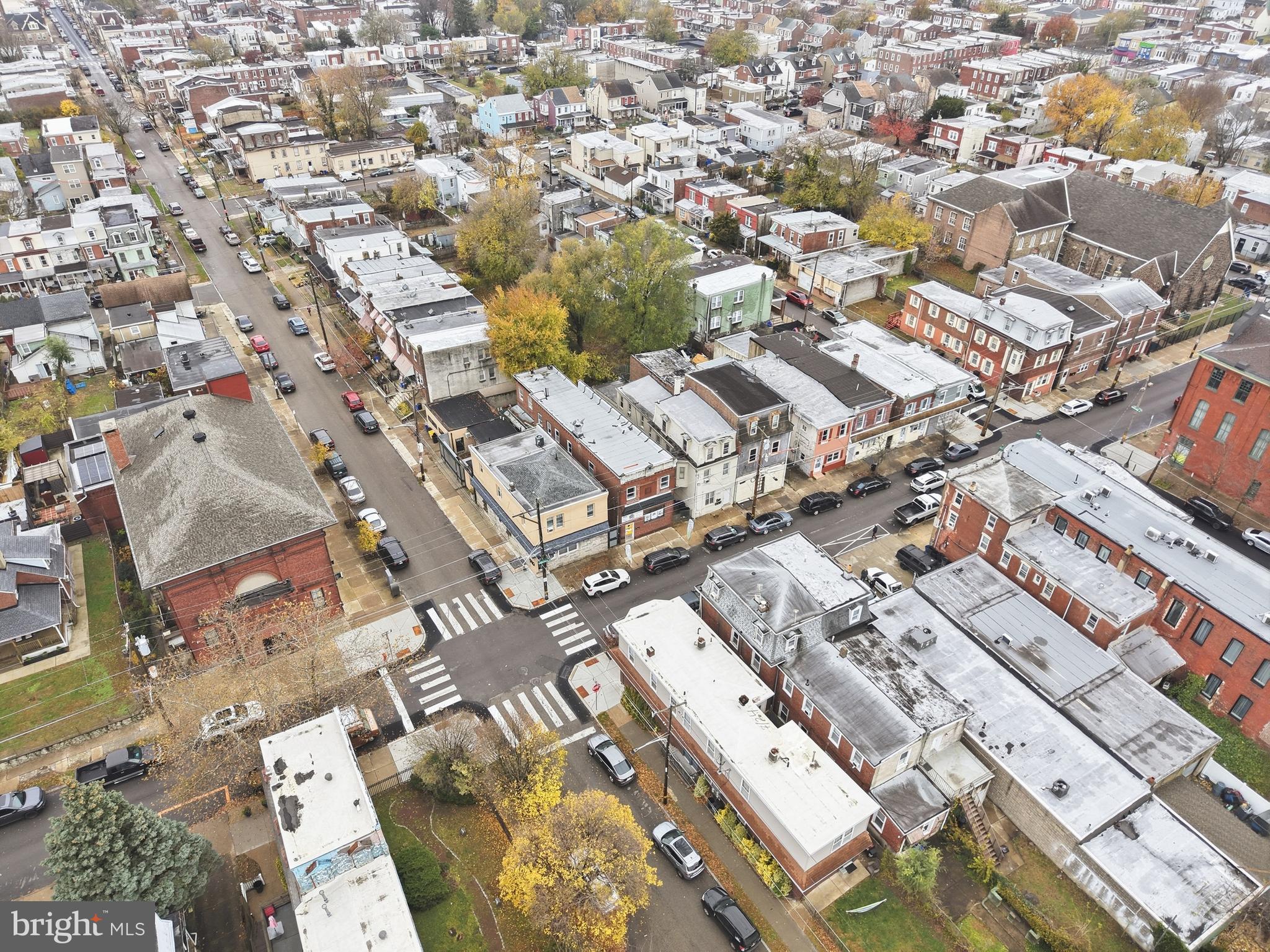 4830 LONGSHORE AVENUE