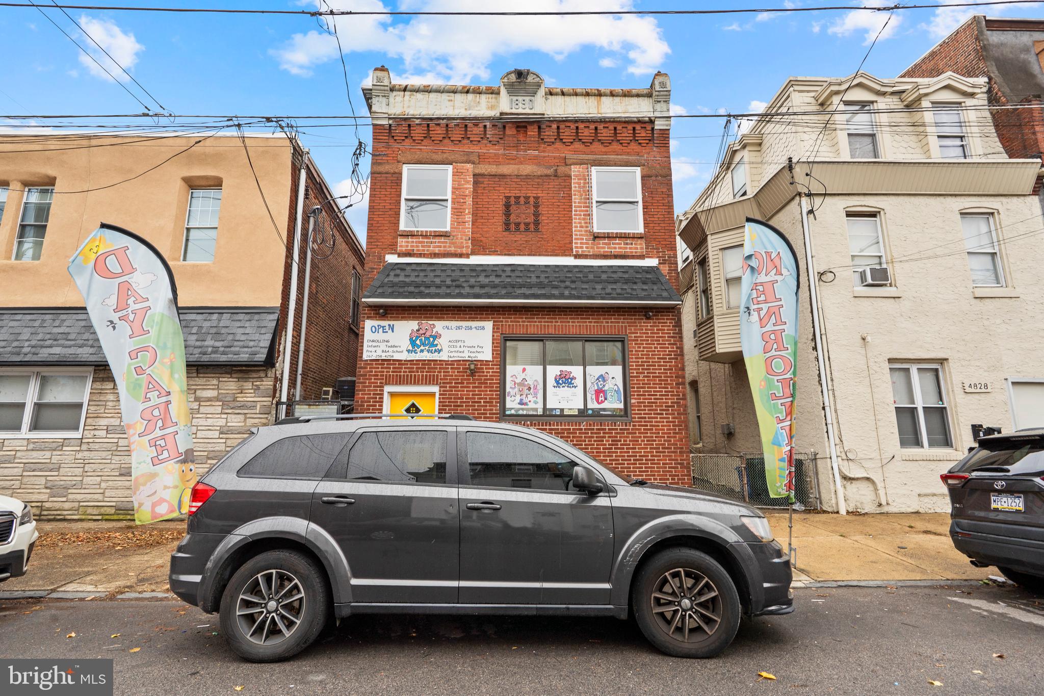 4830 LONGSHORE AVENUE