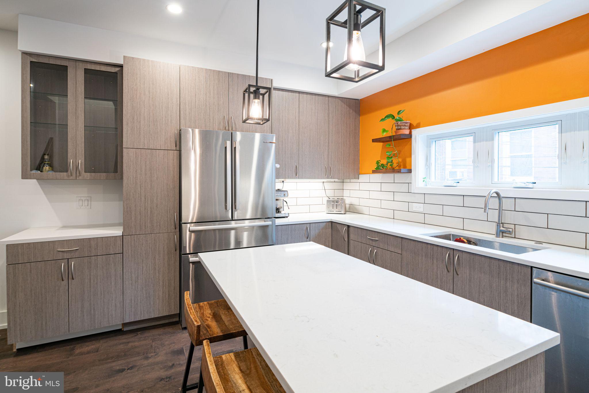 1757 WATERLOO STREET