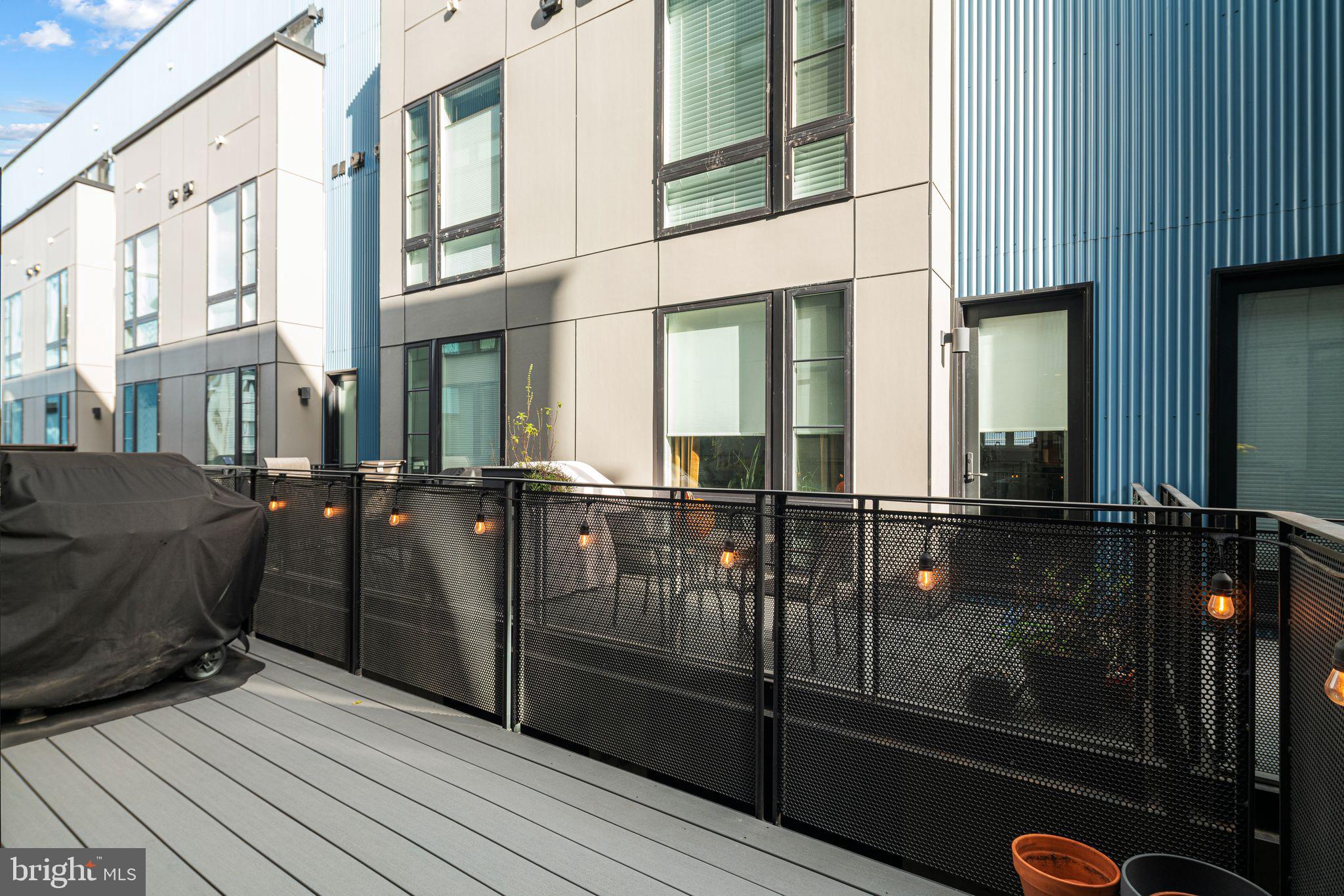 1757 WATERLOO STREET