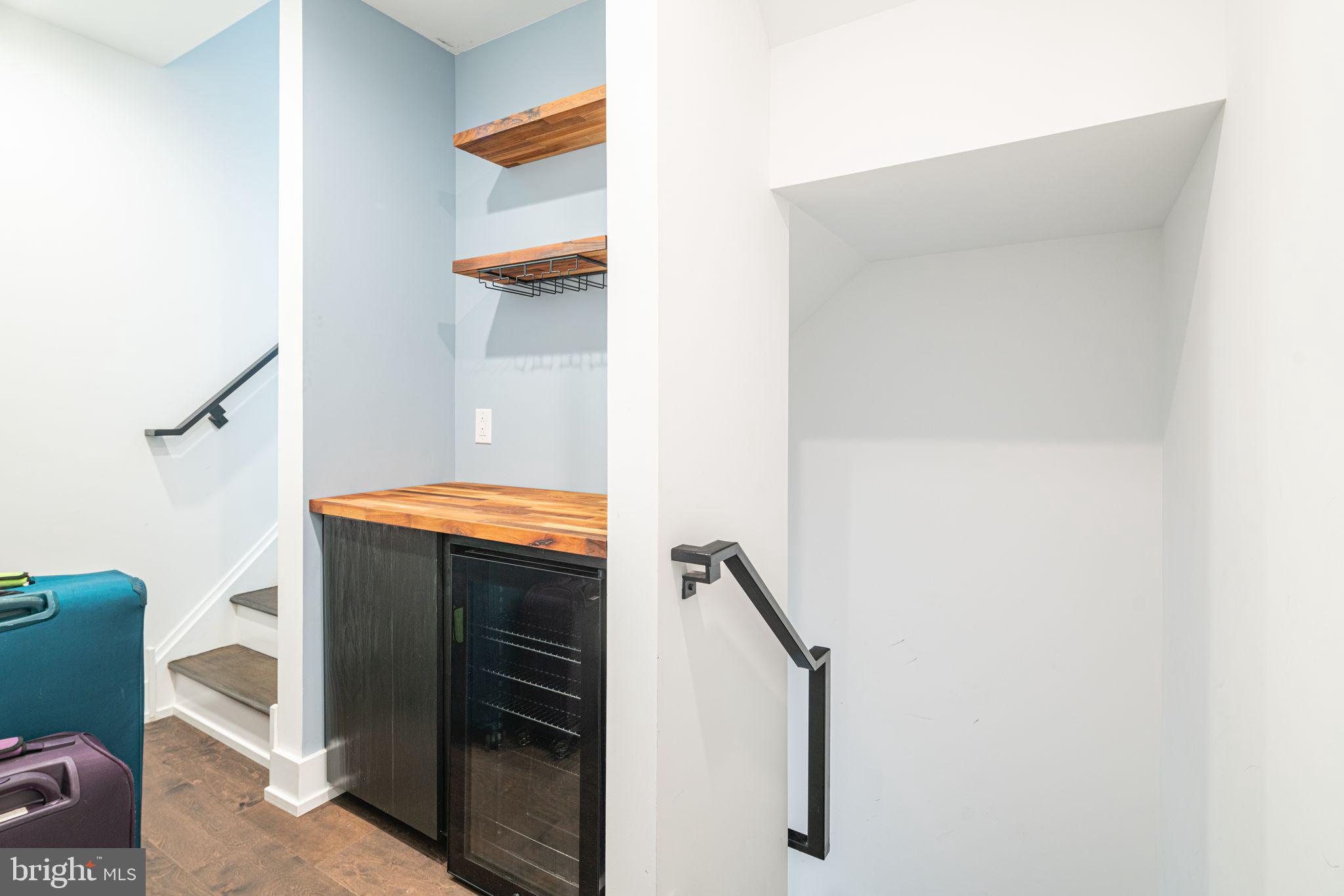 1757 WATERLOO STREET