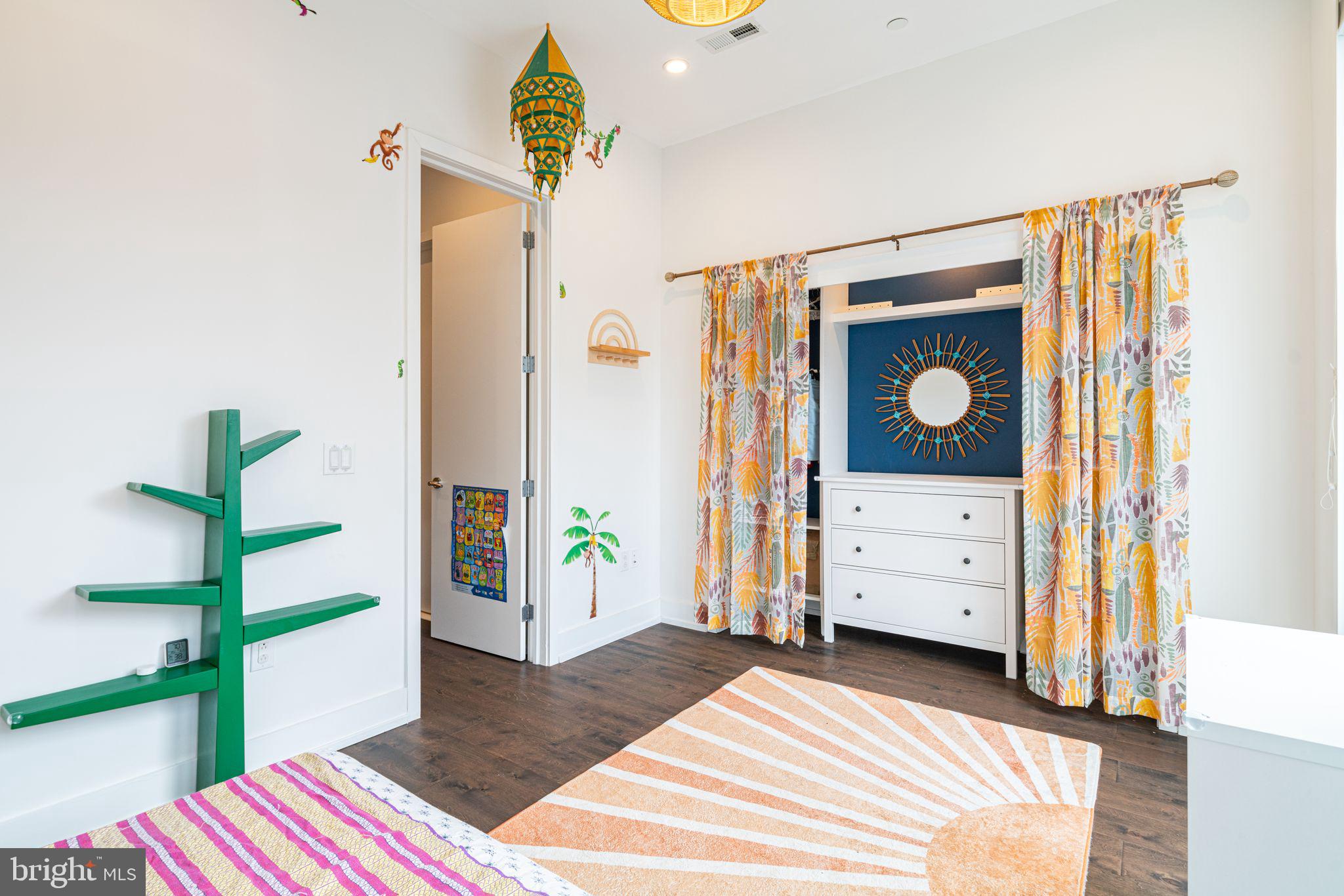 1757 WATERLOO STREET