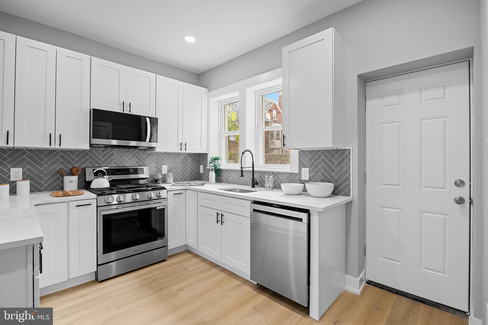 1030 S FRAZIER STREET