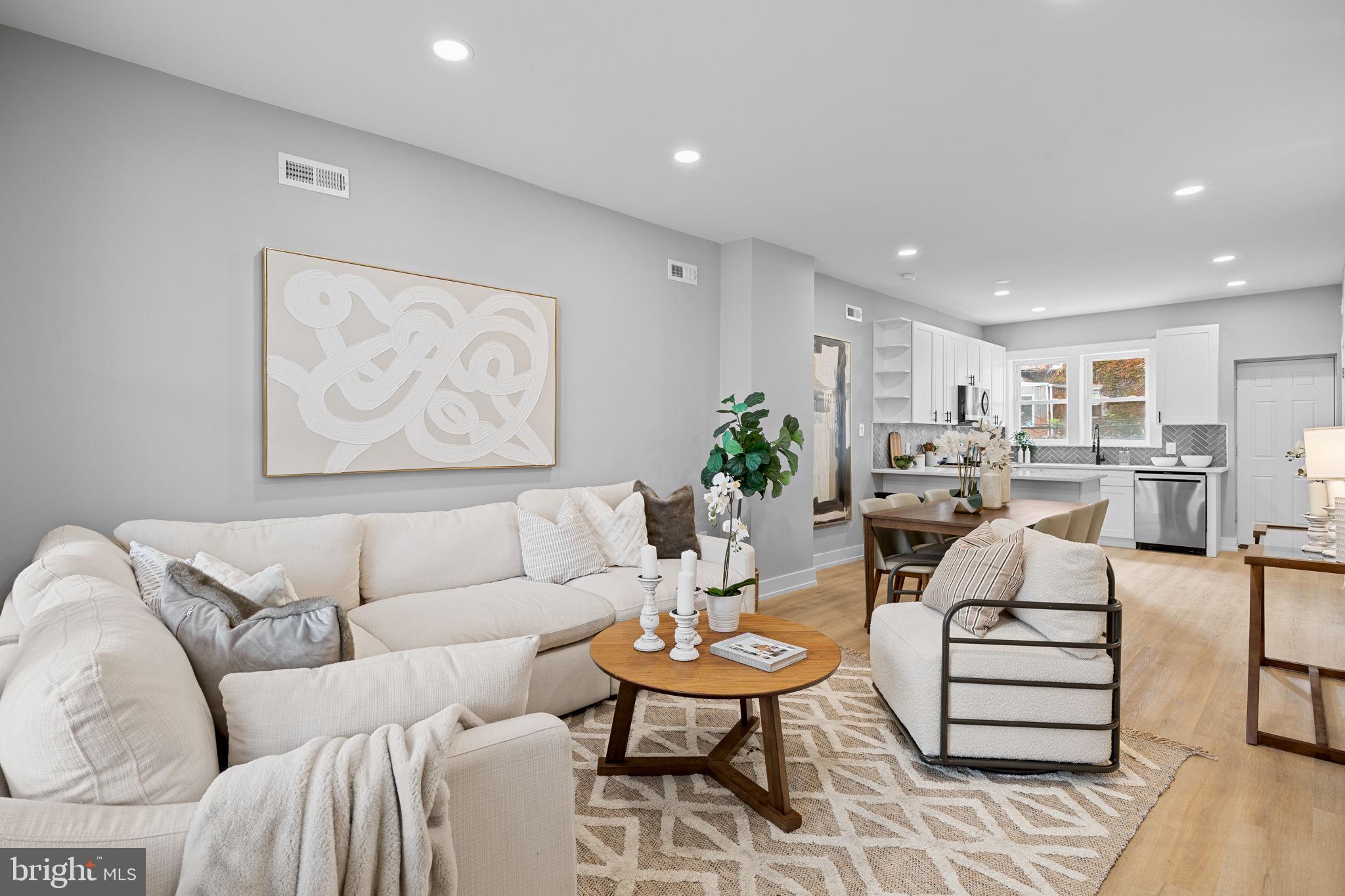 1030 S FRAZIER STREET