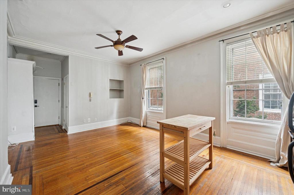 2019 SPRING GARDEN STREET 2R