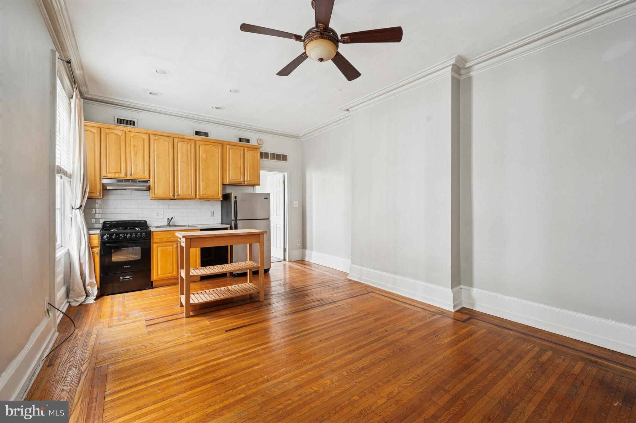 2019 SPRING GARDEN STREET 2R