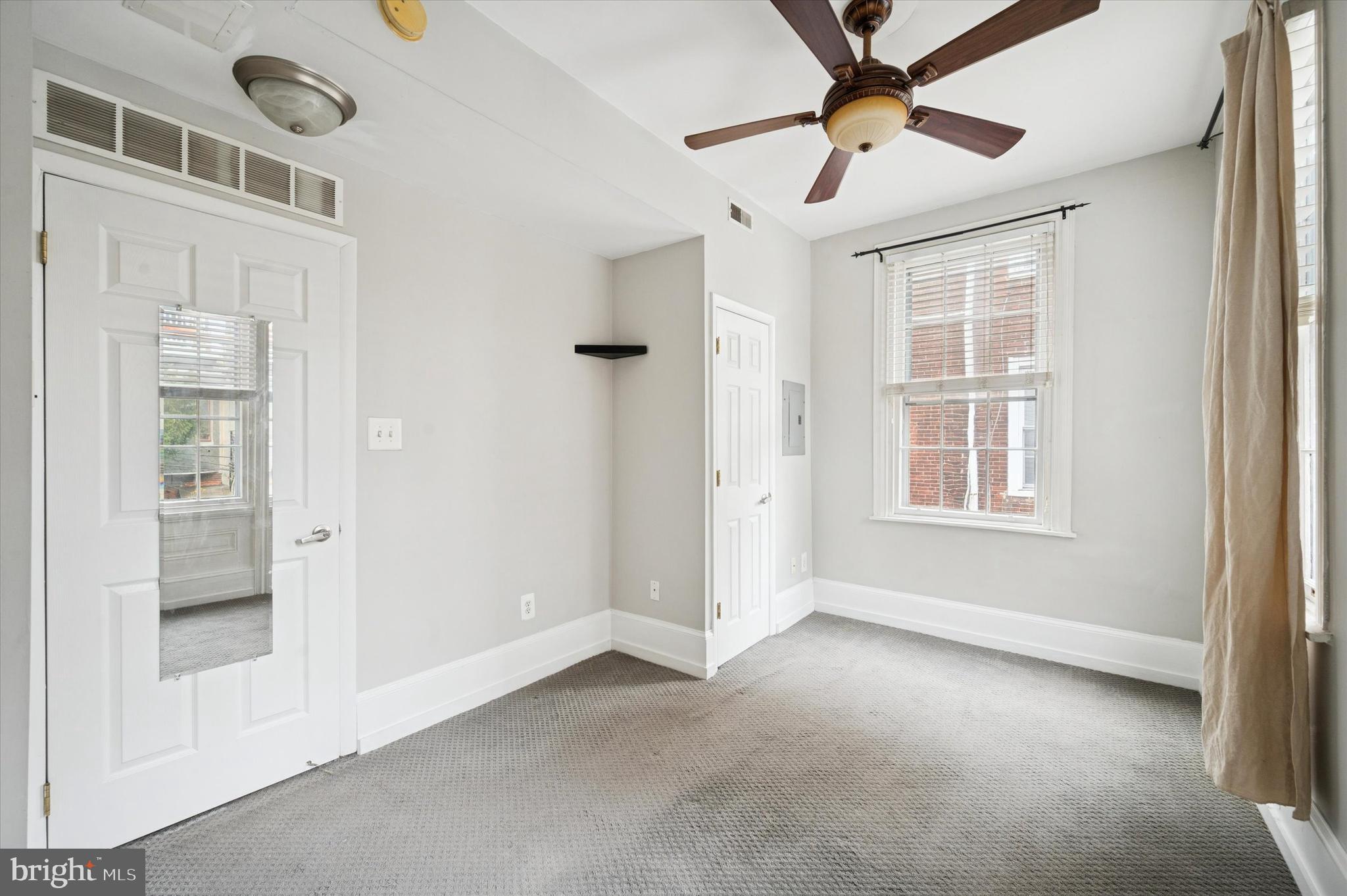 2019 SPRING GARDEN STREET 2R