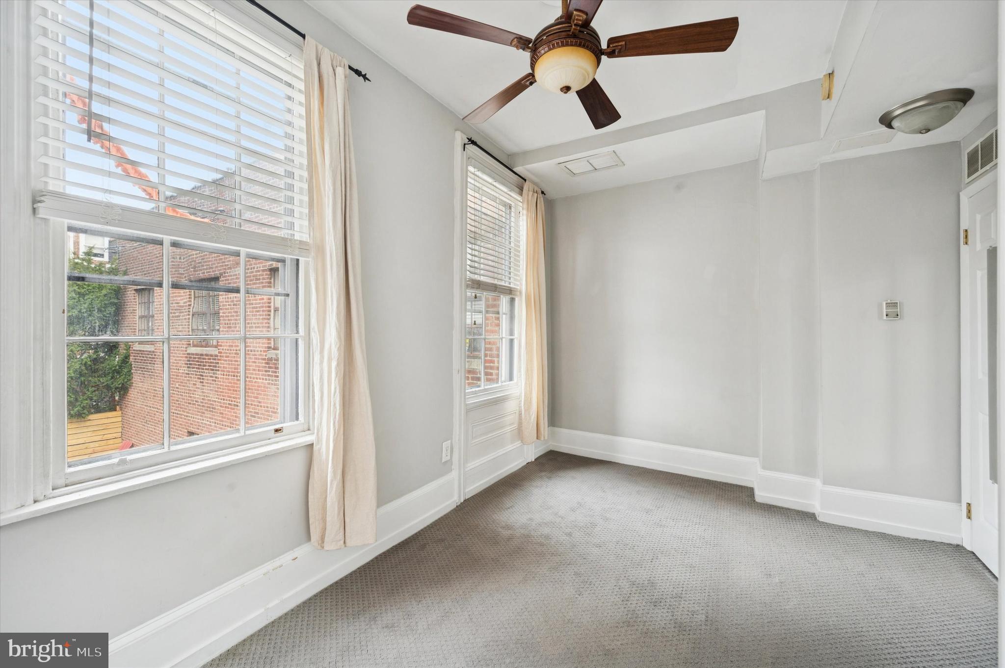 2019 SPRING GARDEN STREET 2R