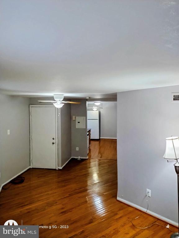2437 GRAYS FERRY AVENUE 3