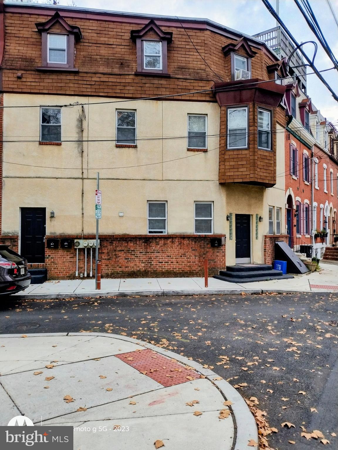 2437 GRAYS FERRY AVENUE 3