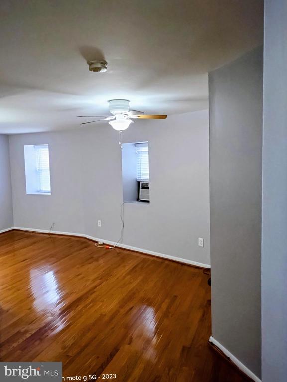 2437 GRAYS FERRY AVENUE 3