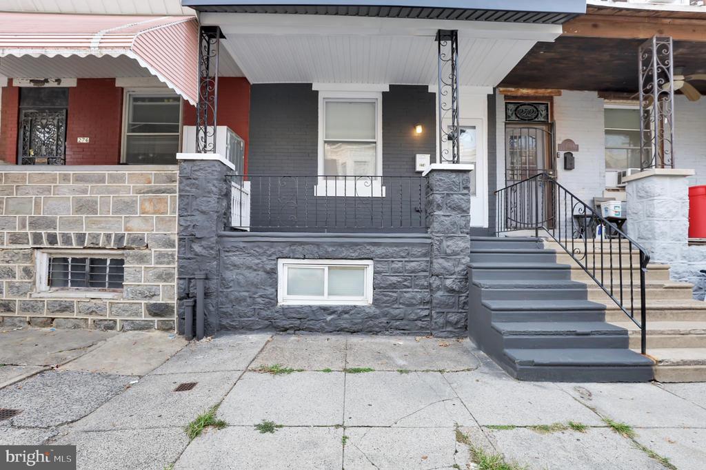274 S ALDEN STREET