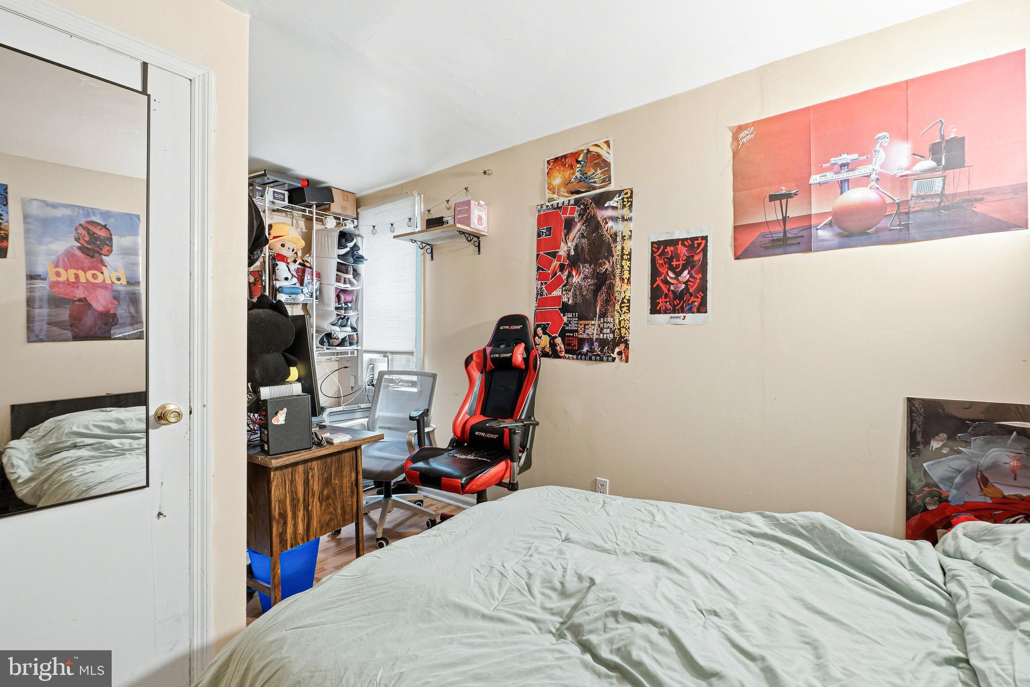 252 - 254 SOUTH STREET 3RD FLR