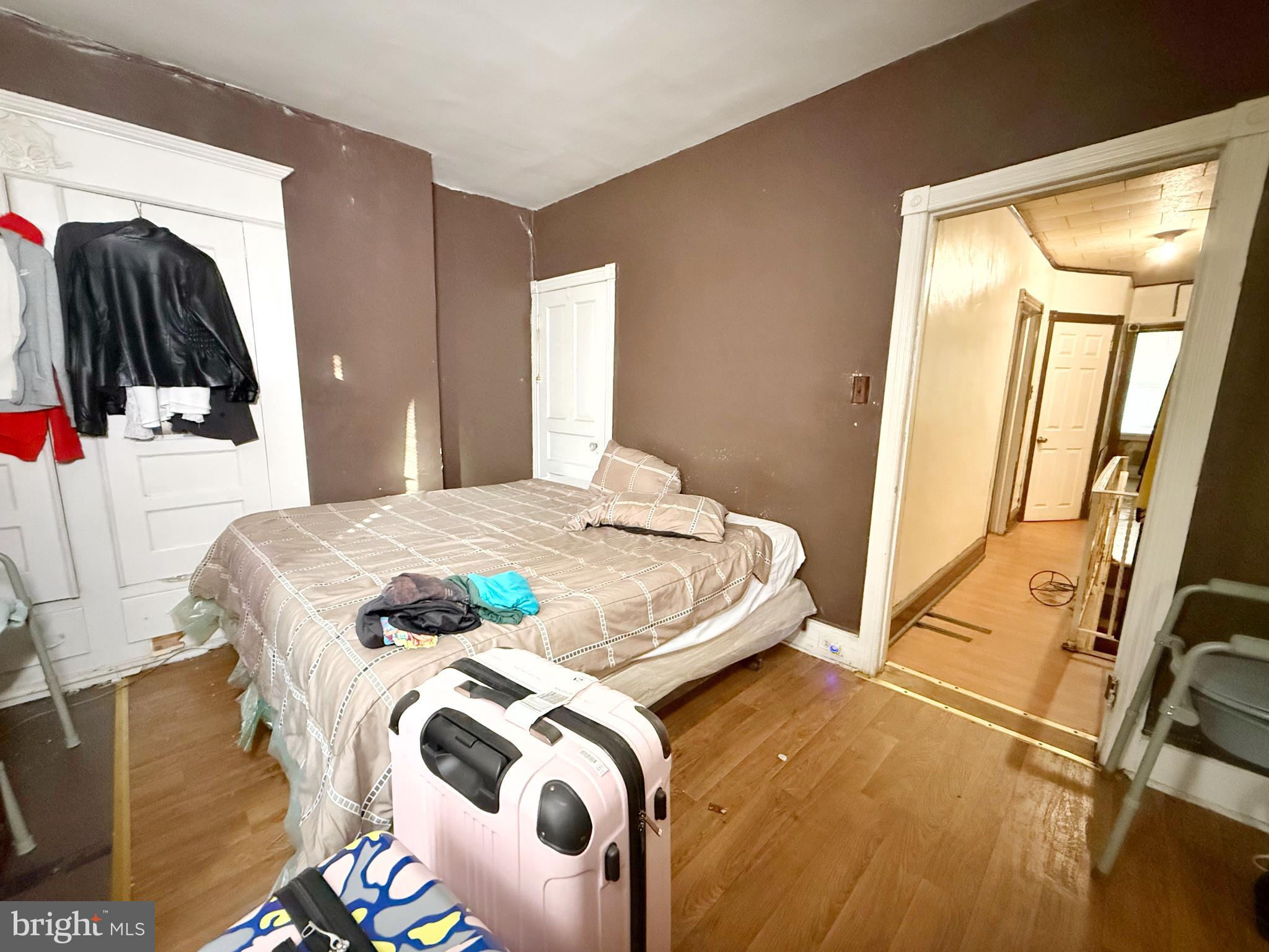 1605 S RINGGOLD STREET