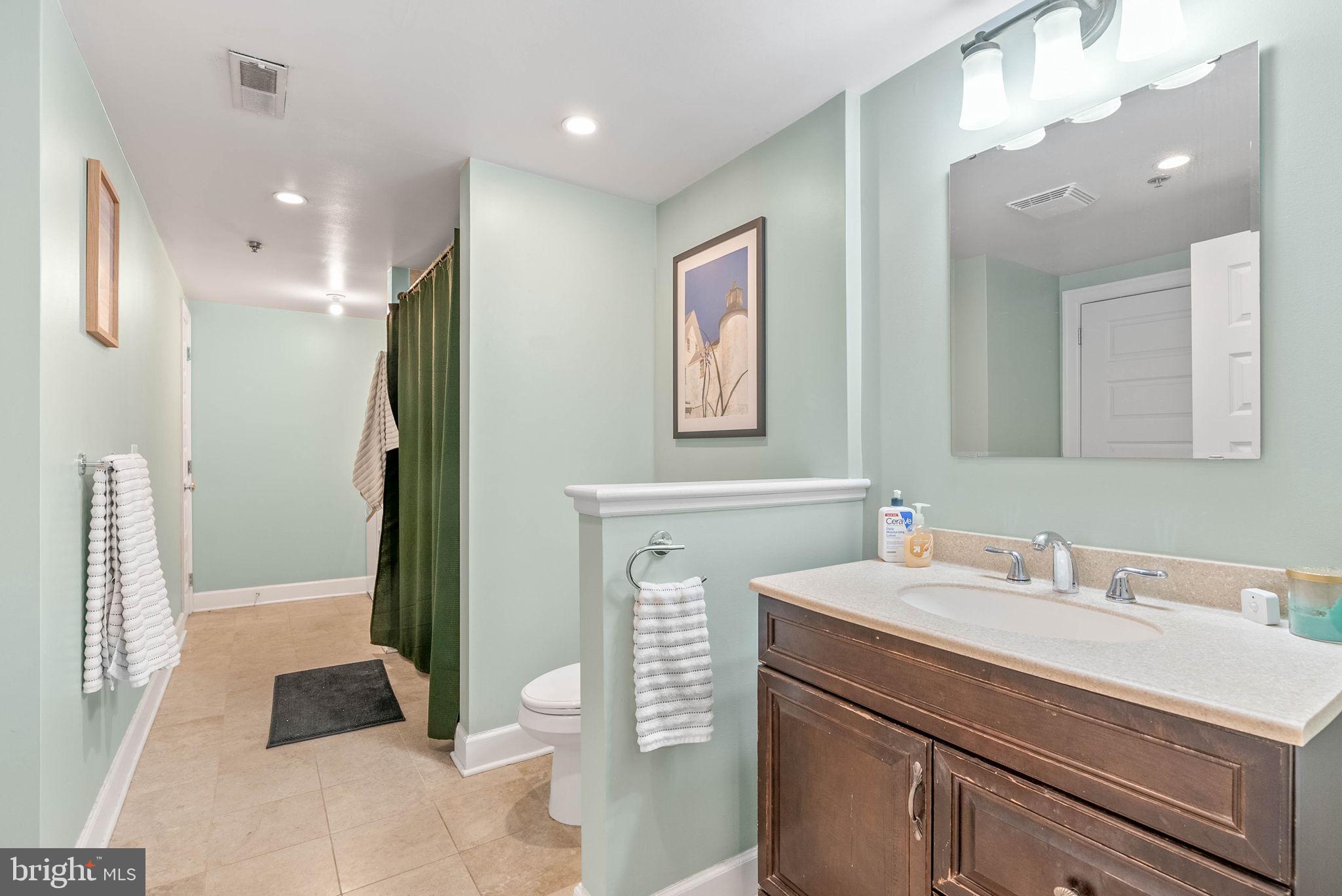 2551 TRENTON AVENUE 305