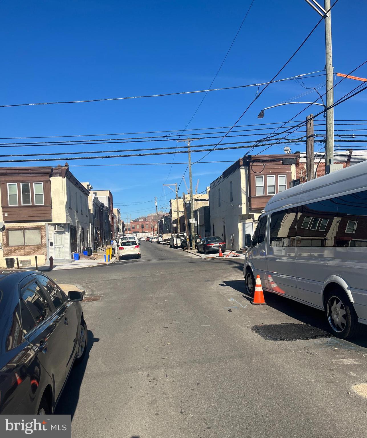 1302 S HARMONY STREET 06