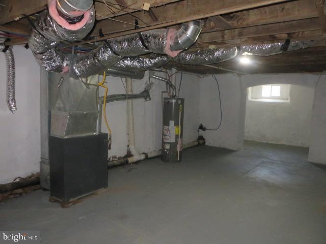 2617 S HOBSON STREET