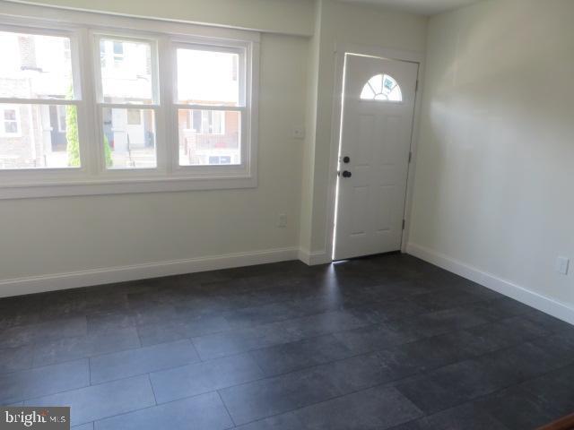 2617 S HOBSON STREET