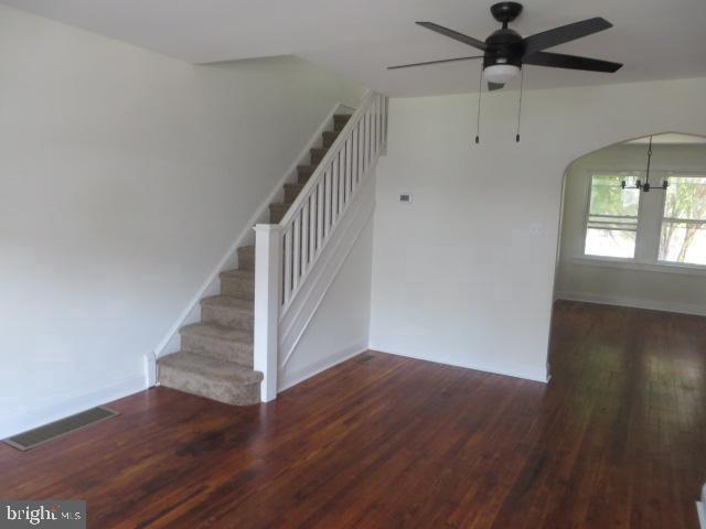 2617 S HOBSON STREET