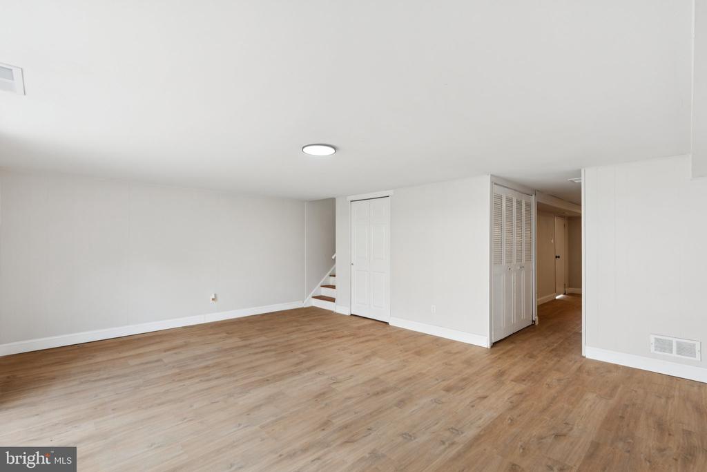 10852 RAYLAND ROAD