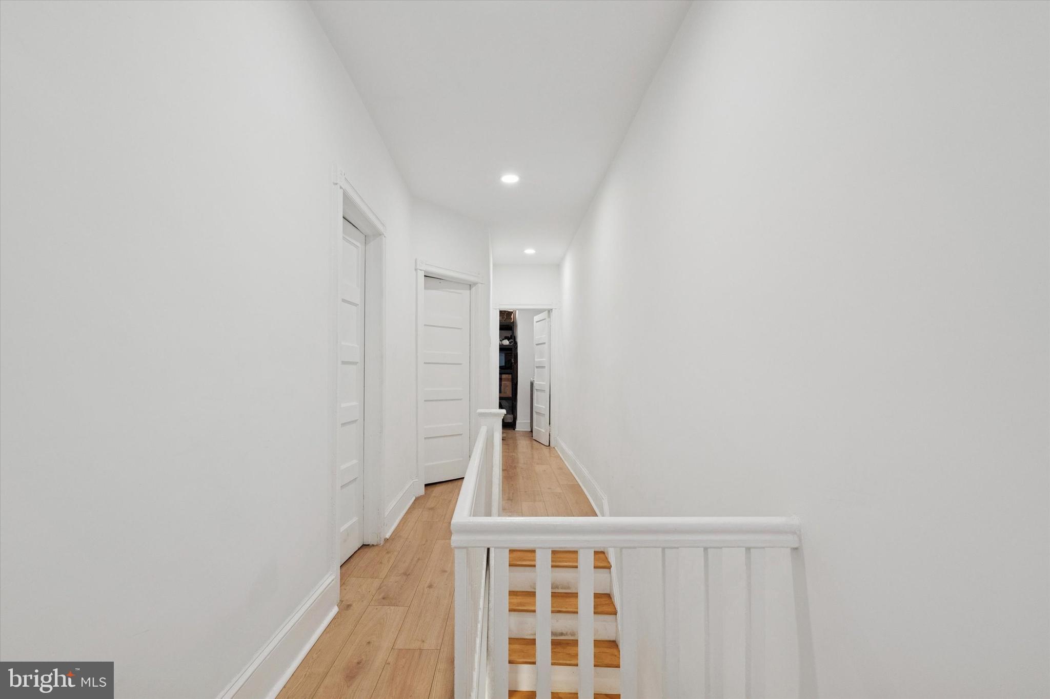 2345-47 E SOMERSET STREET