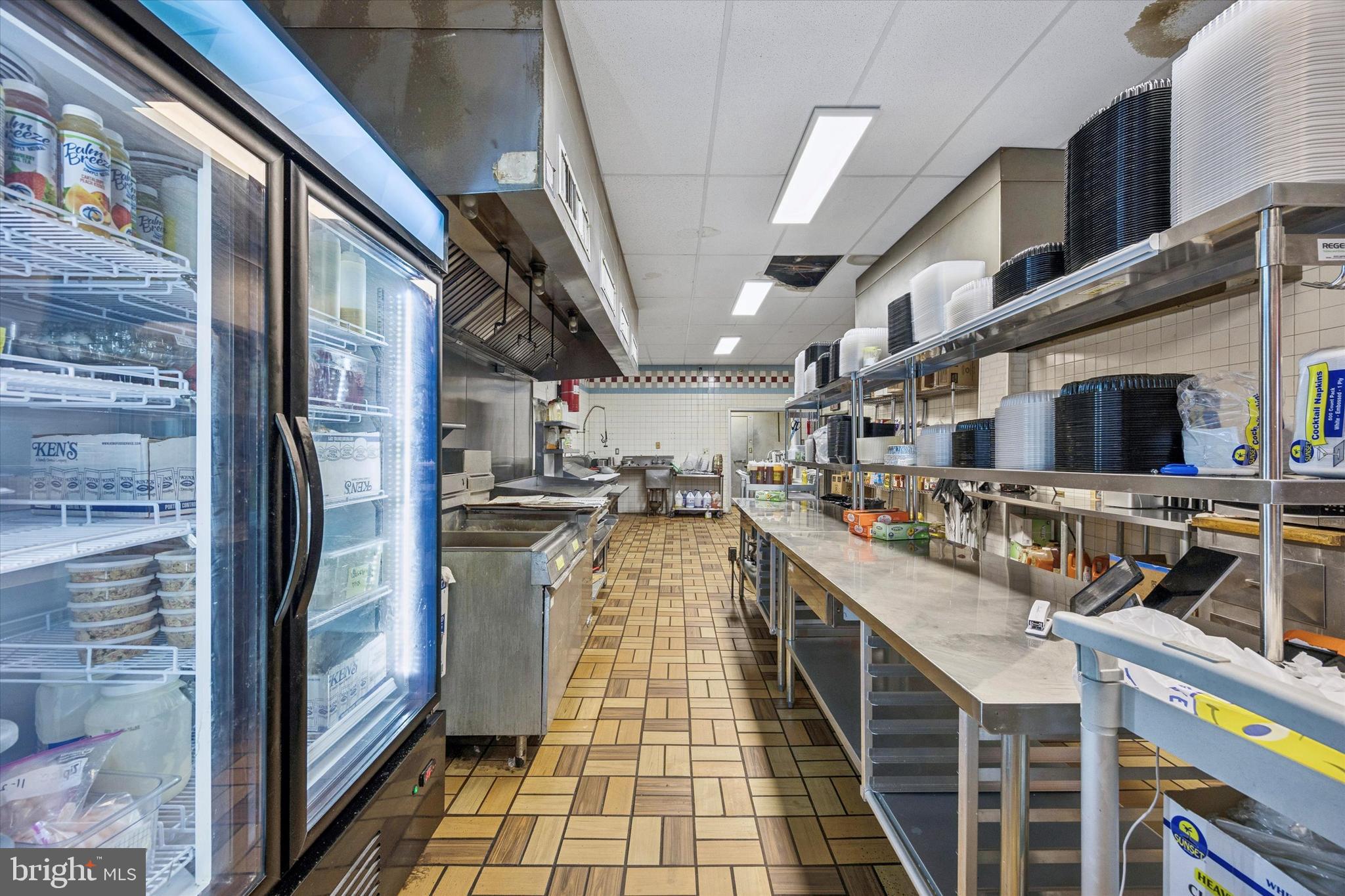 2345-47 E SOMERSET STREET