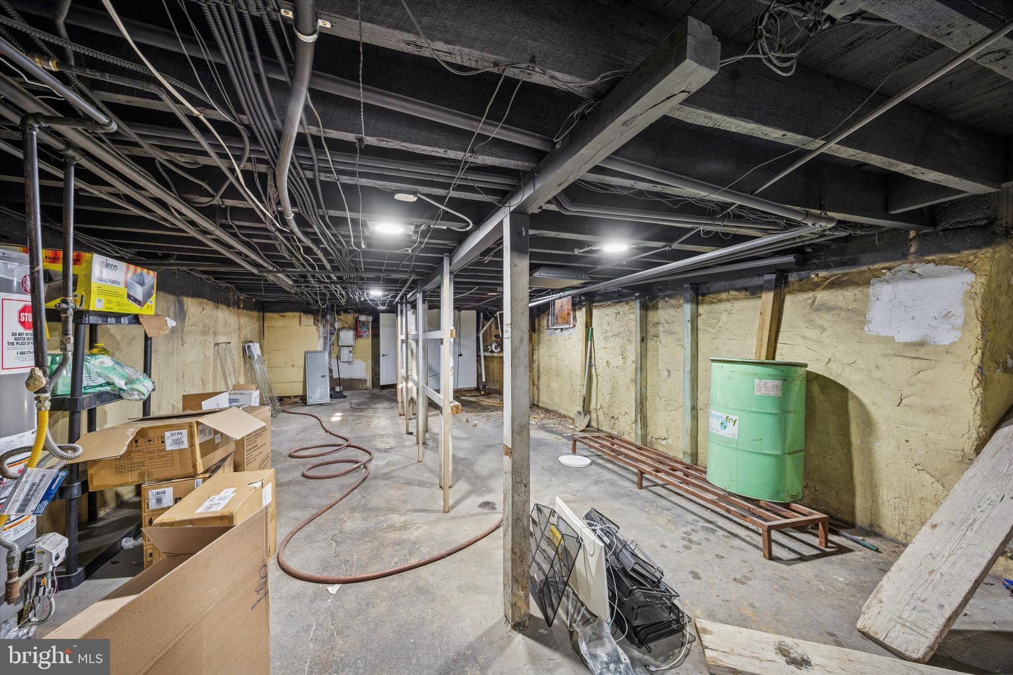 2345-47 E SOMERSET STREET