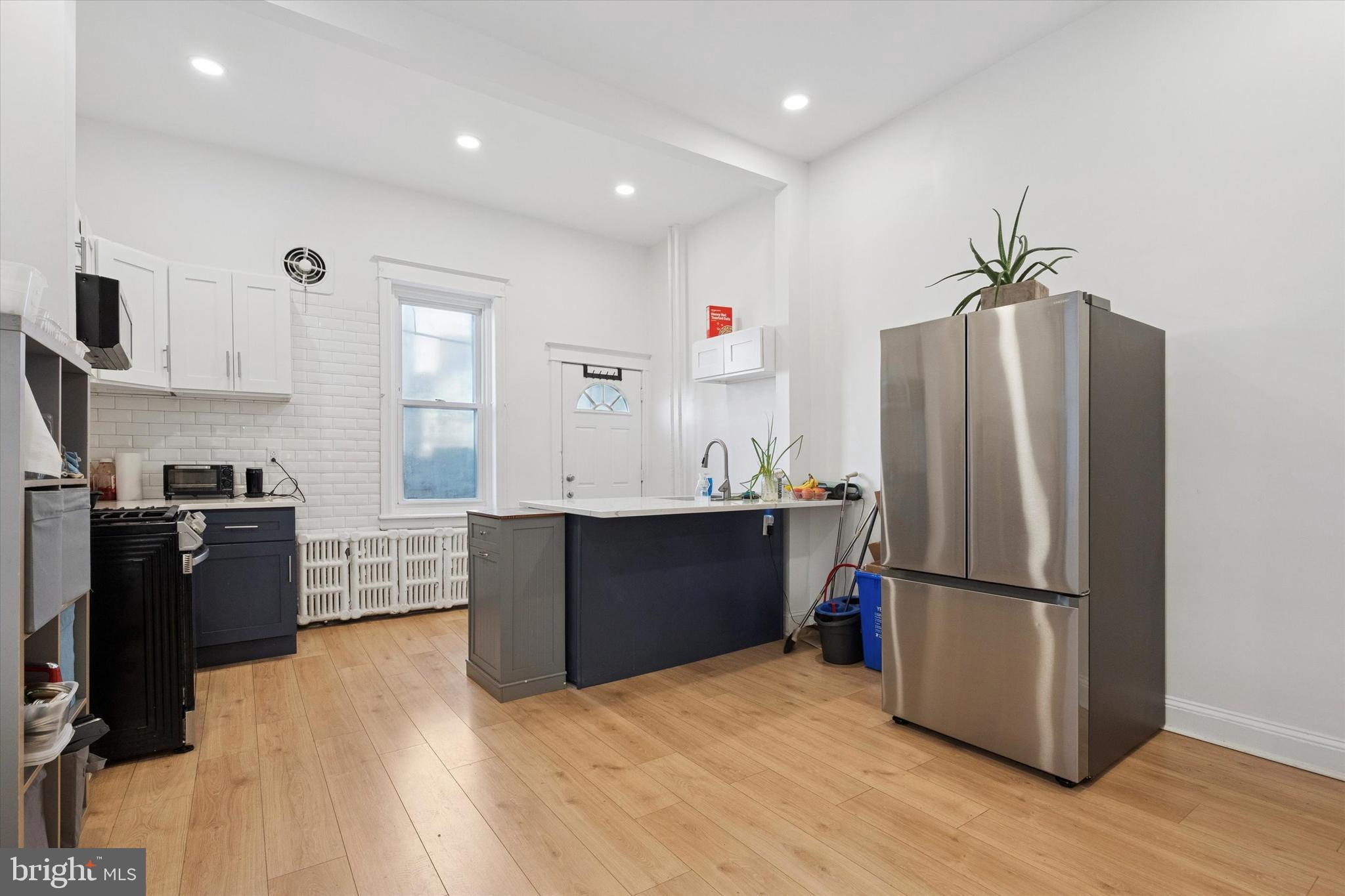 2345-47 E SOMERSET STREET