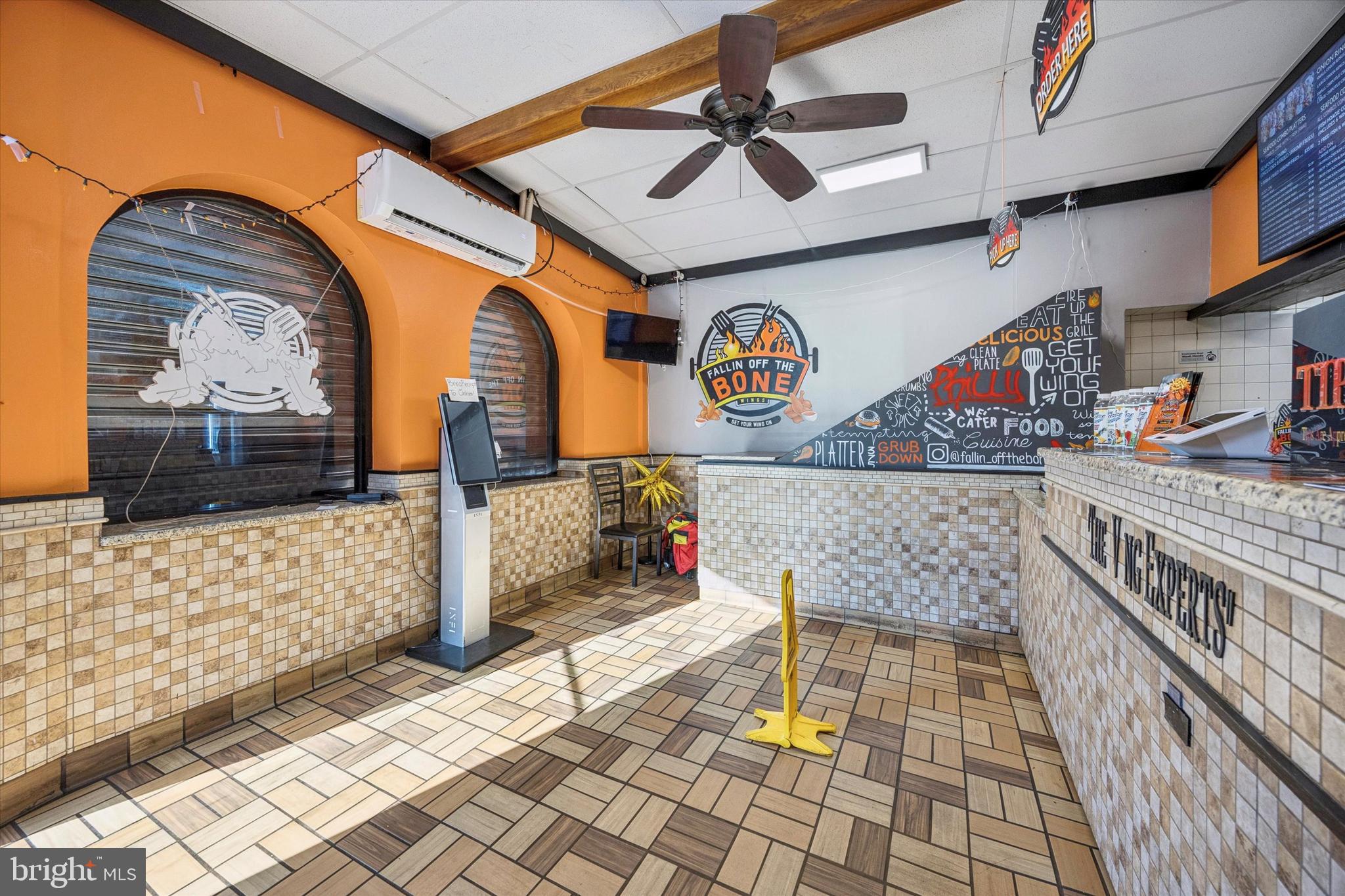 2345-47 E SOMERSET STREET