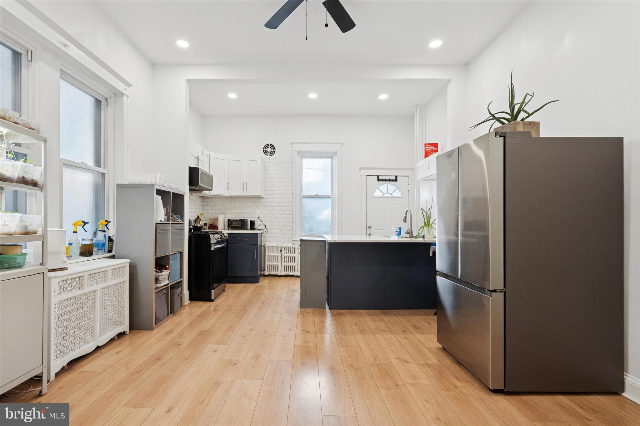 2345-47 E SOMERSET STREET