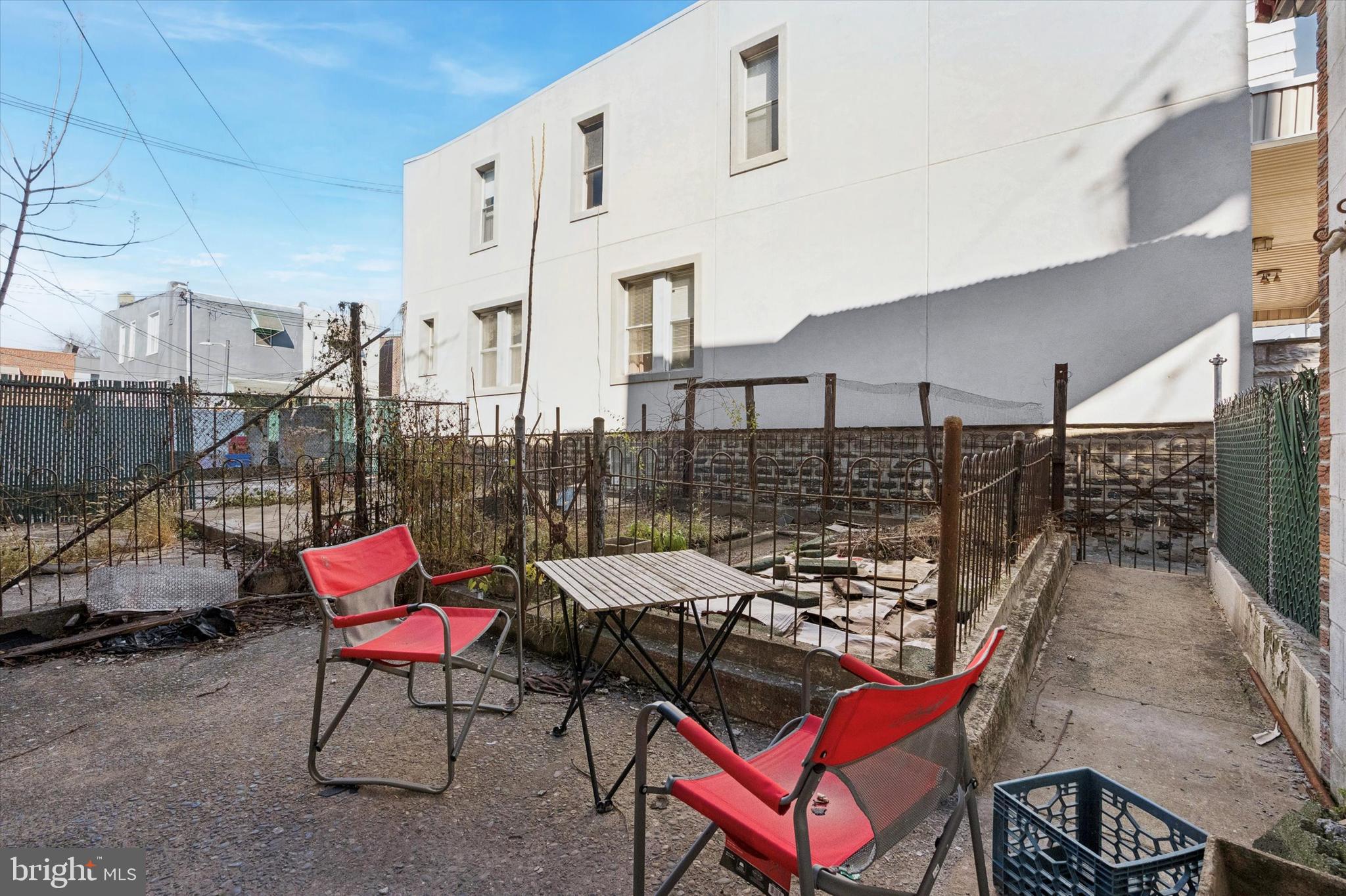 2345-47 E SOMERSET STREET