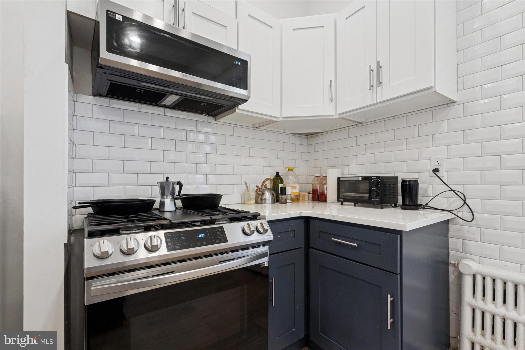 2345-47 E SOMERSET STREET