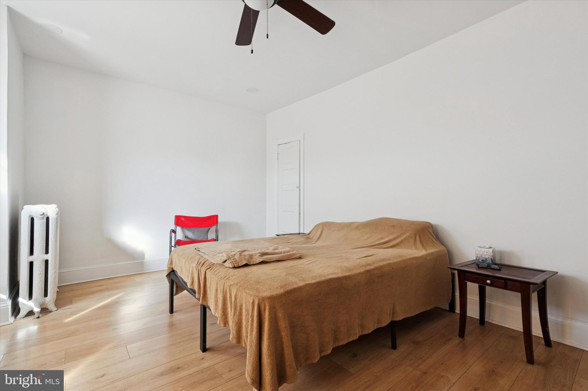 2345-47 E SOMERSET STREET