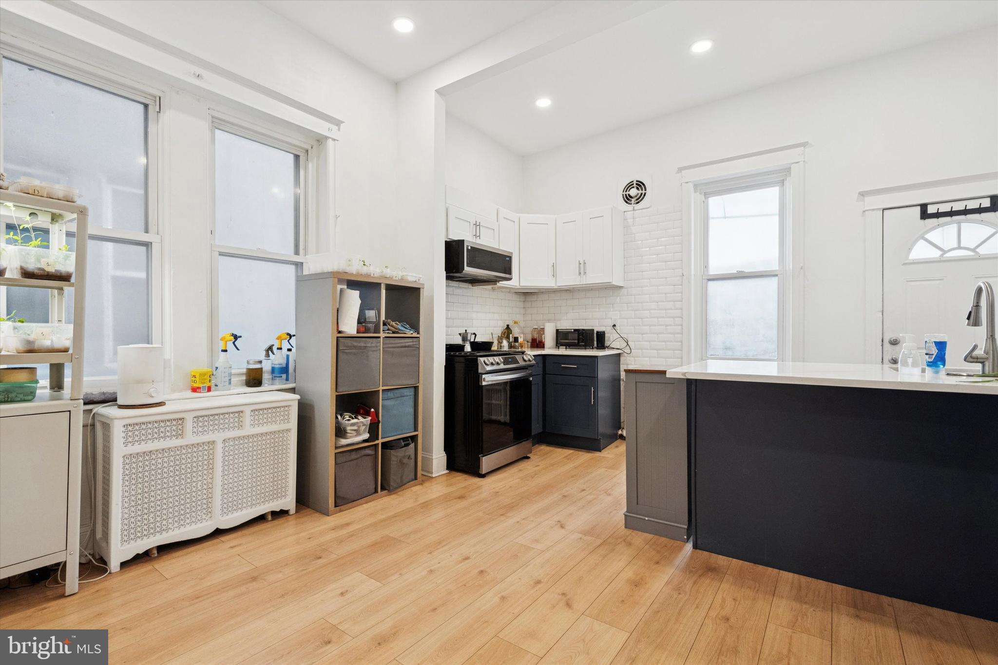 2345-47 E SOMERSET STREET