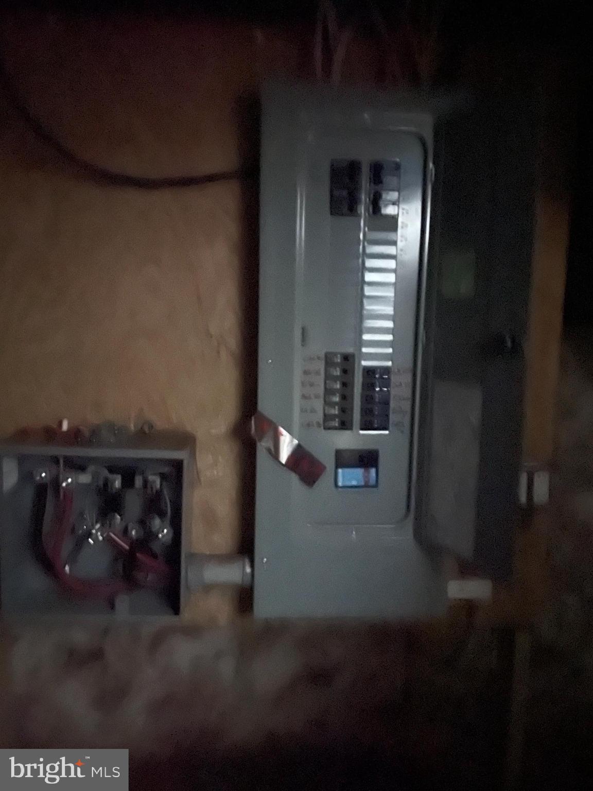 3127 N CHADWICK STREET