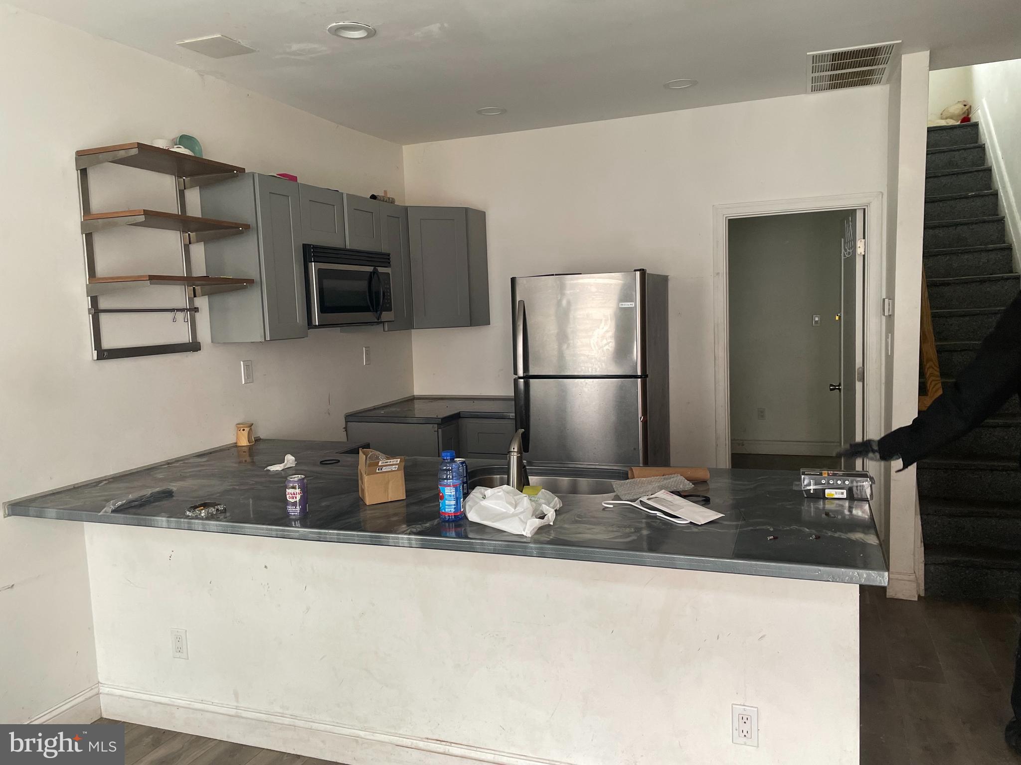 3127 N CHADWICK STREET