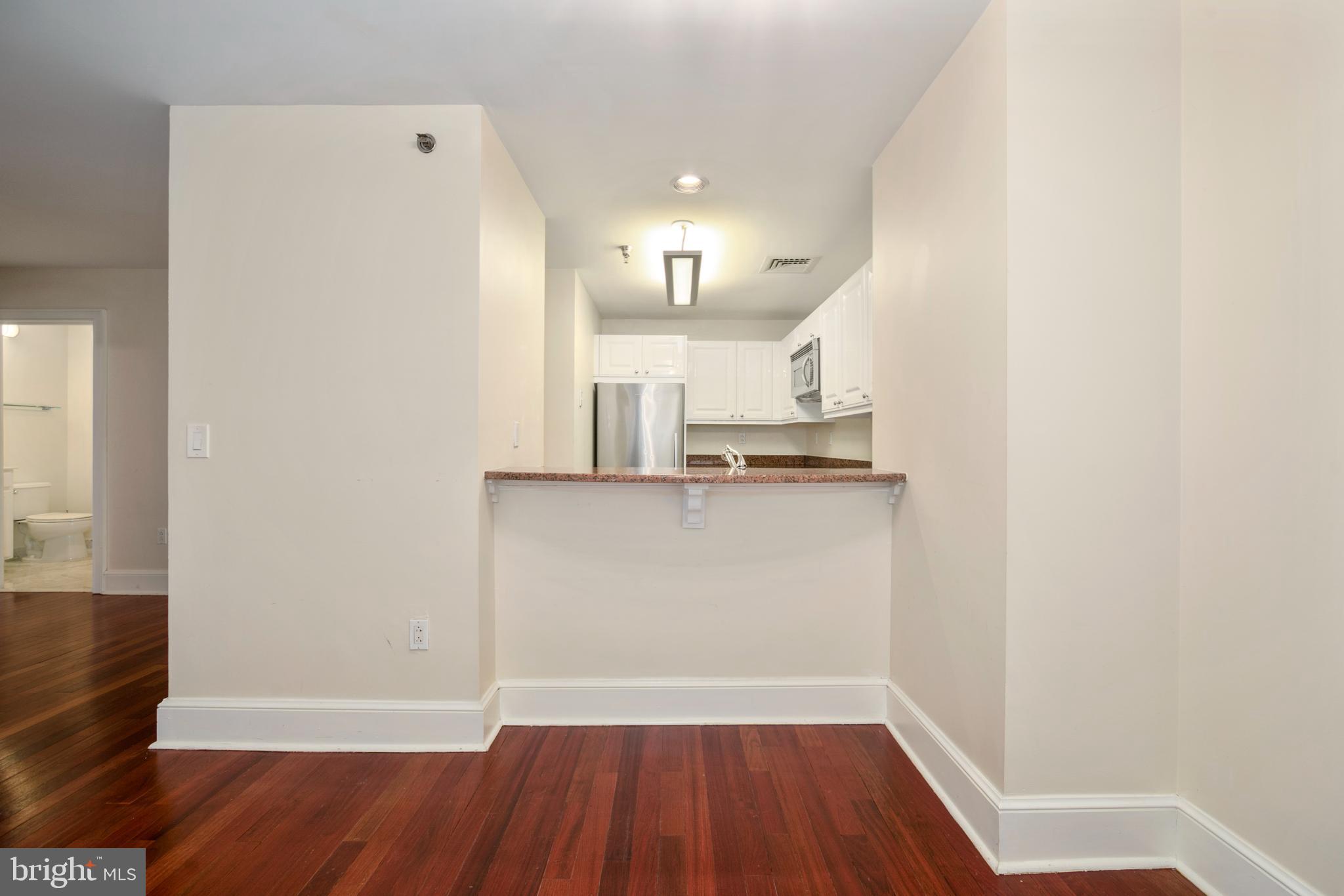 1500 CHESTNUT STREET 6D