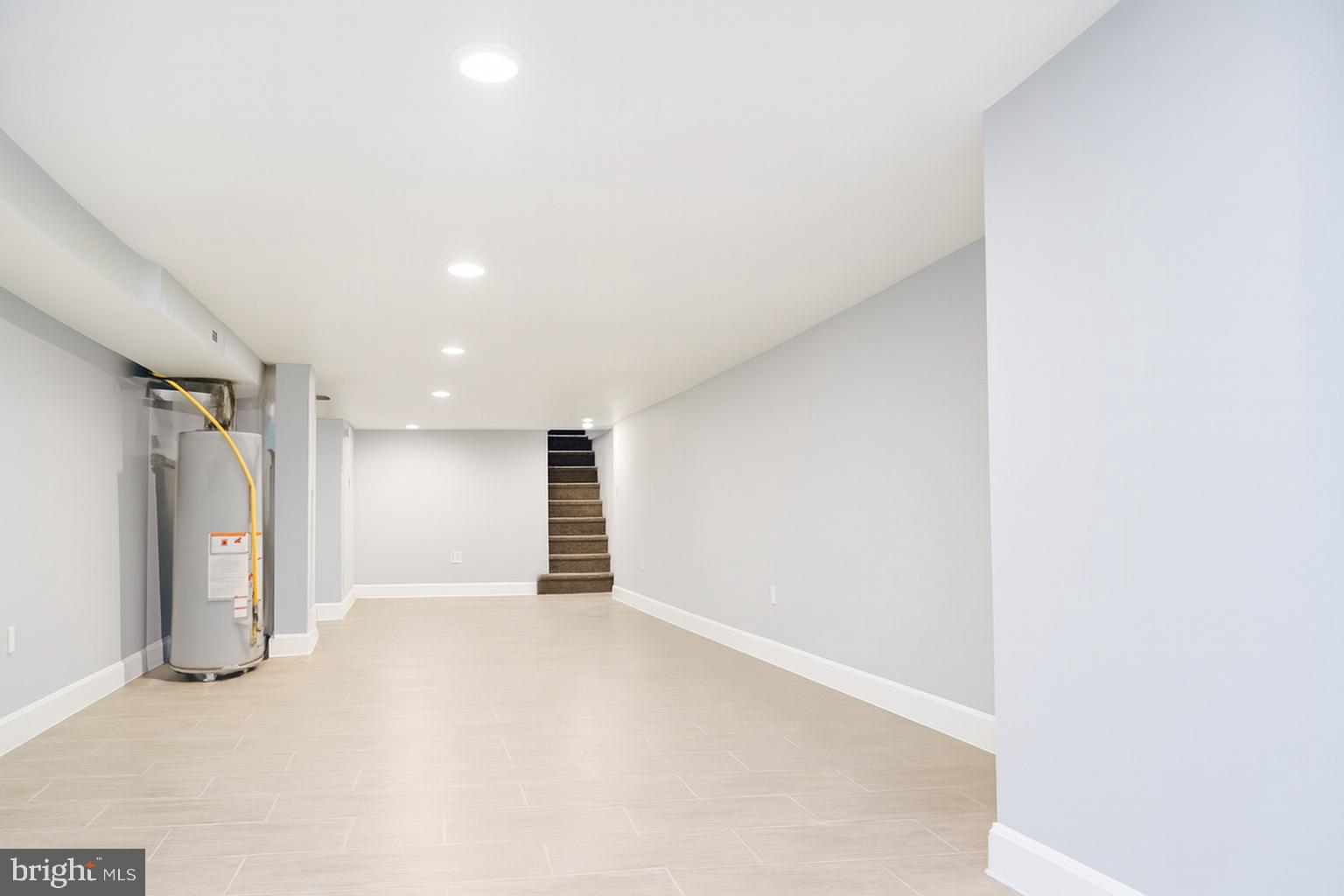 6515 TORRESDALE AVENUE