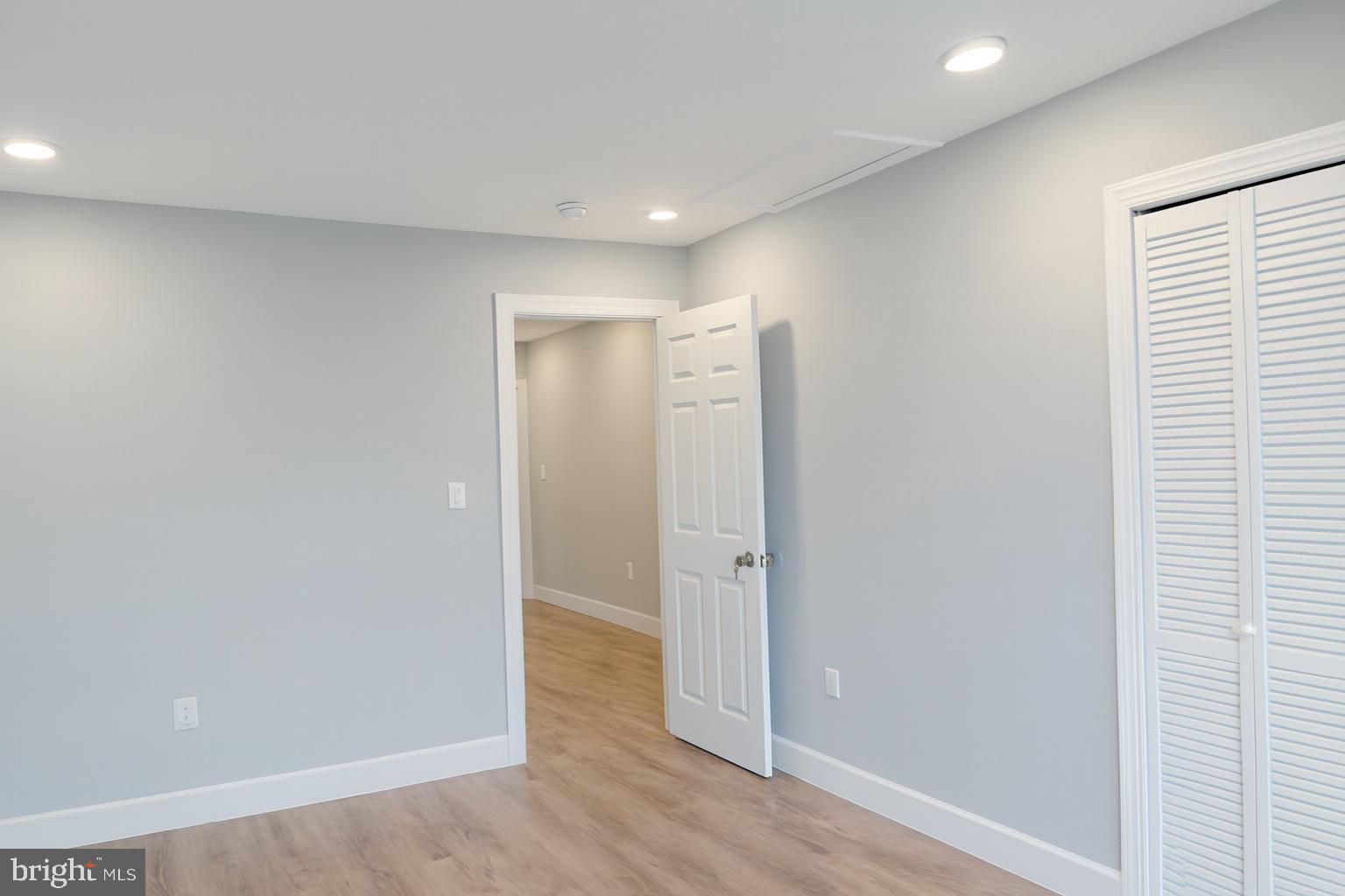 6515 TORRESDALE AVENUE